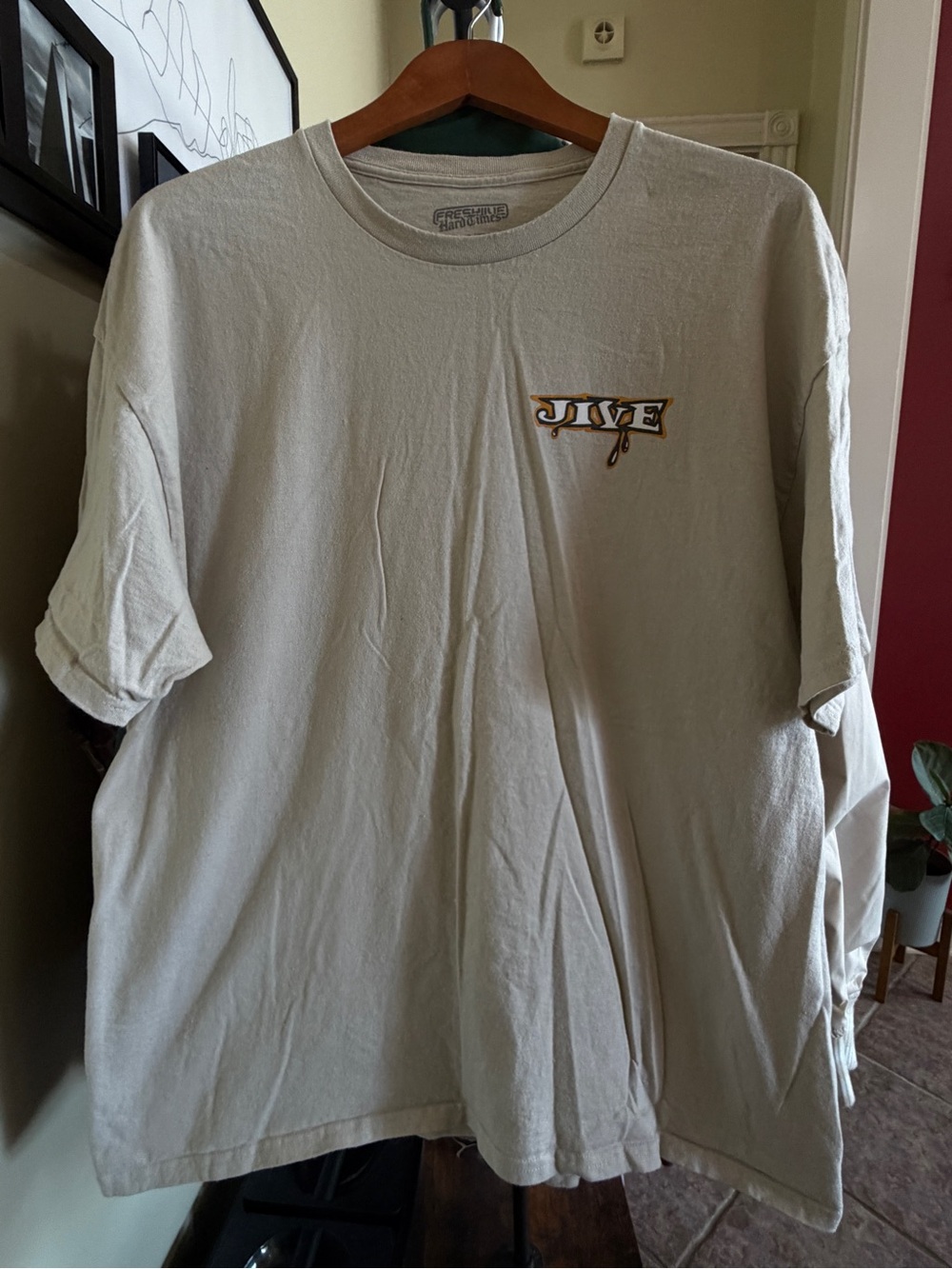 Jive Freshjive Graphic T-Shirt XL Beige Streetwear Tee